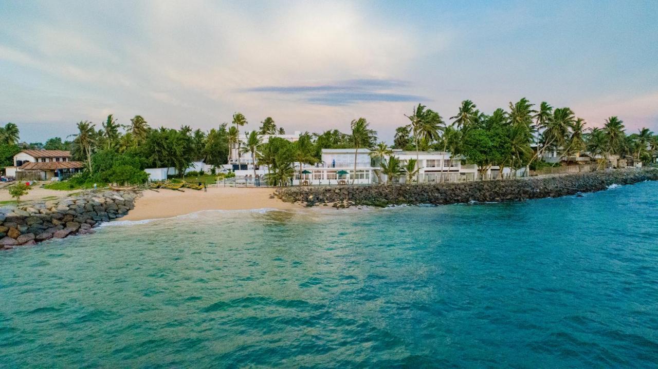 Manara Beach Resort Beruwala Exterior photo